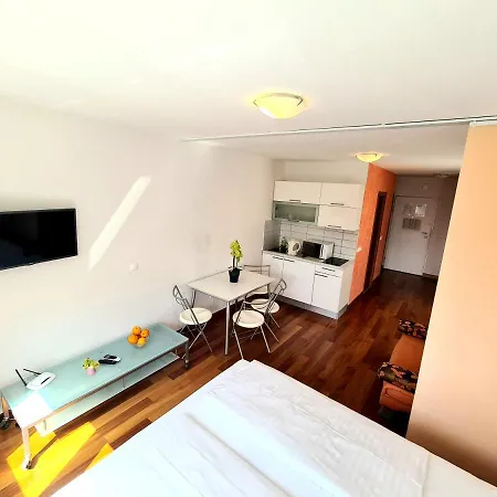 Veronika Apartament *