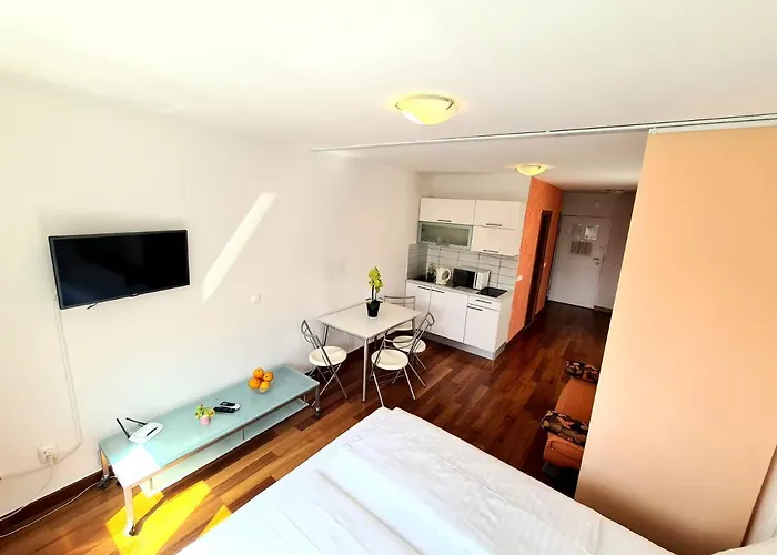 Veronika Apartamento *